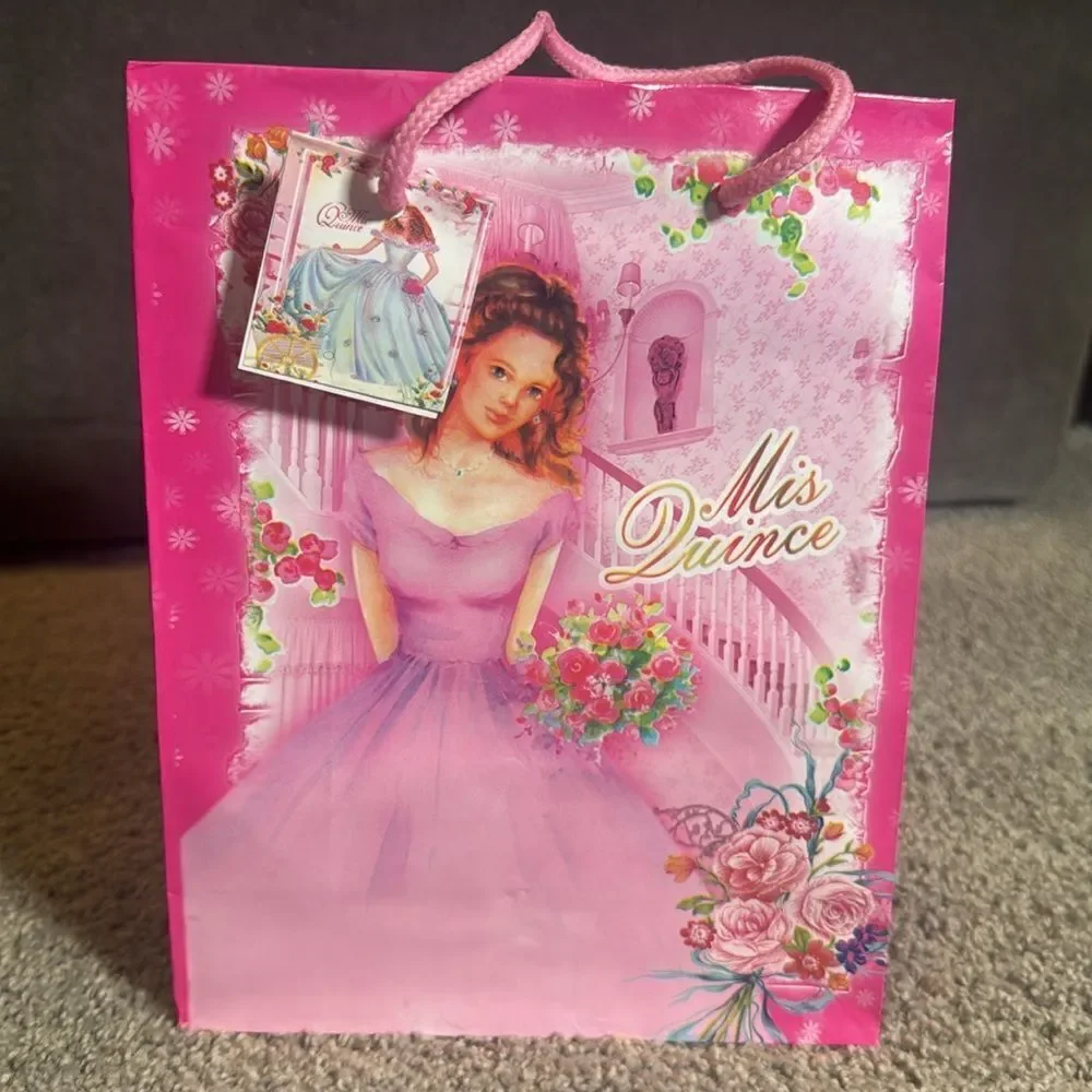 Gift Bags 15th Birthday ‘Mis Quince’ Quinceañera Party Favor Bags 36 Bags NEW